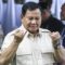 Presiden Prabowo Subianto menunjukkan jari yang sudah dicelup tinta usai memberikan hak pilihnya di TPS 008, Desa Bojong Koneng, Babakan Madang, Bogor, Jawa Barat, Rabu (27/11/2024). (Hafidz Mubarak)