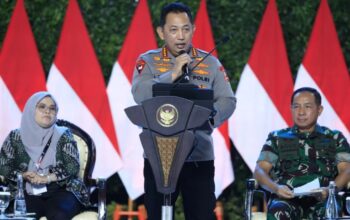 Kapolri Jenderal Listyo Sigit Prabowo saat berbicara mengenai hoax dan disinformasi jelang Pilkada Serentak. (Mabes Polri)