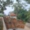 Lokasi tanggul kolam yang roboh di Pondok Pesantren (Ponpes) Darussyifa Al-Fithroh Yaspida di Kecamatan Kadudampit, Kabupaten Sukabumi, Jawa Barat dan menimpa sejumlah santri pada Rabu, (13/11/2024) sekitar pukul 22.00 WIB yang mengakibatkan empat santri meninggal dunia, dua santri luka ringan dan tiga santri mengalami luka berat.