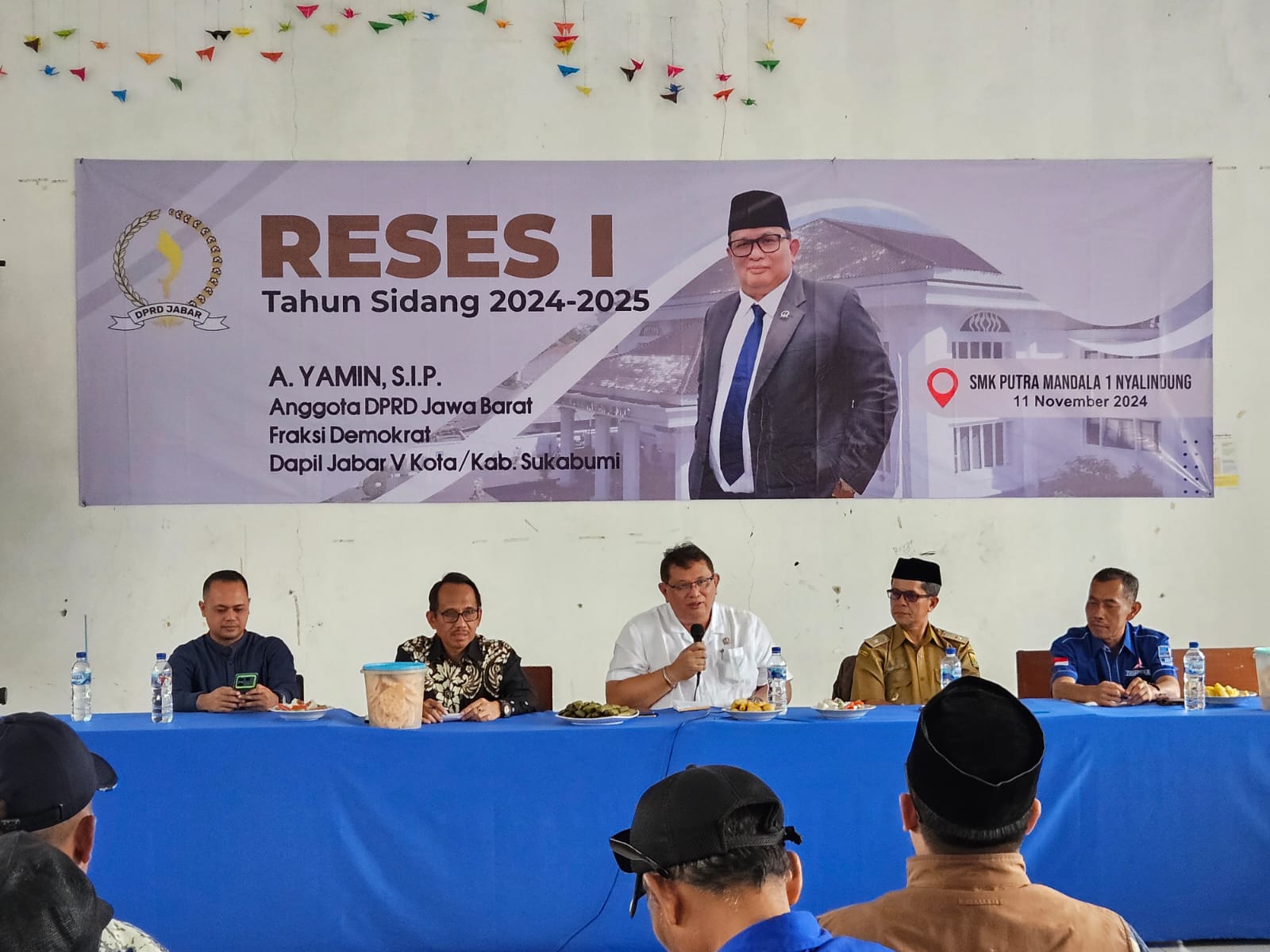 Anggota Komisi I DPRD Jawa Barat Fraksi Demokrat A Yamin S.I.P menggelar Reses I Tahun Sidang 2024-2025 di SMK Putra Mandala I Nyalindung Margaluyu, Cisitu, Kecamatan Nyalindung