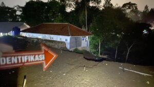 Empat Santri Yaspida Sukabumi Tewas Tertimbun Longsor, 5 Luka-luka