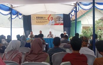 Anggota Dewan Perwakilan Rakyat Daerah (DPRD) Provinsi Jawa Barat Fraksi Gerindra Dra, Hj. Lina Ruslinawati kembali menggelar Reses ke I tahun Sidang 2024-2025, di Cisolok pada Jumat (15/11/2024).