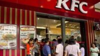 KFC Rugi Rp557,08 Miliar, Gerai dan Karyawan Berkurang