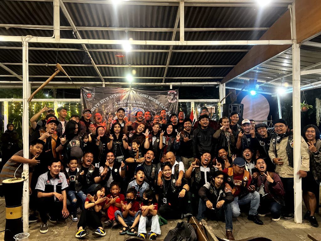 Honda Vario Riders Club (HVRC) Bandung merayakan hari jadinya yang ke-18 tahun dalam acara bertajuk "Celebrate 18th Years Anniversary HVRC Bandung