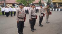 6 Anggota Polres Sukabumi dan Warga Diberi Penghargaan  