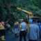 bencana tanah longsor di ruas jalan nasional Bagbagan - Kiara Dua tepatnya di kampung Cimapag, Desa Loji, Kecamatan Simpenan Kabupaten Sukabumi