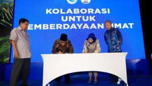 AQUA dan Dewan Masjid Indonesia Tandatangani Nota Kesepahaman, Meningkatkan Kemitraan Strategis untuk Mendorong Kesejahteraan Umat