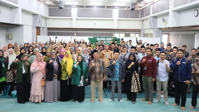 Lembaga Pendidikan (LP) Ma’arif PWNU Jawa Barat bekerja sama dengan LPP Salman ITB menggelar Halaqah Sains dan Training of Trainers (TOT) Sukses UTBK pada Kamis, 5 Desember 2024.