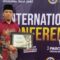 R. Marpu Muhidin Ilyas, pengasuh Pesantren Al-Muhajirin Pusat Purwakarta, meraih dua penghargaan prestisius dari Perkumpulan Manajer Pendidikan Islam (Perma Pendis) Indonesia.
