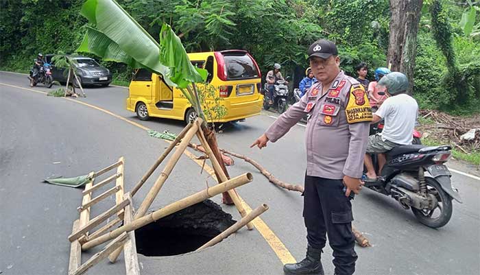 Jalan amblas sukabumi
