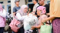 Kolaborasi PLN Group Jabar dan Srikandi PLN Salurkan Bantuan Ratusan Paket untuk Warga Terdampak Banjir dan Longsor di Jawa Barat