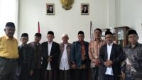Ustad Nawawi Sadili Remi Nahkodai MUI Kota Sukabumi
