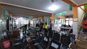 Terdampak Banjir Luapan Sungai Cangehgar Sukabumi, Puskesmas Palabuhanratu Pindah Layanan Kesehatan