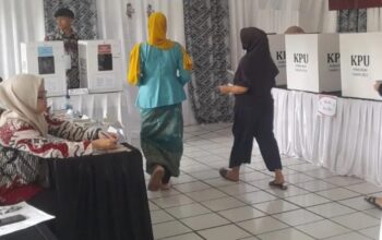 Suasana pemungutan suara Pilkada 2024 di Kabupaten Sukabumi, Jabar.