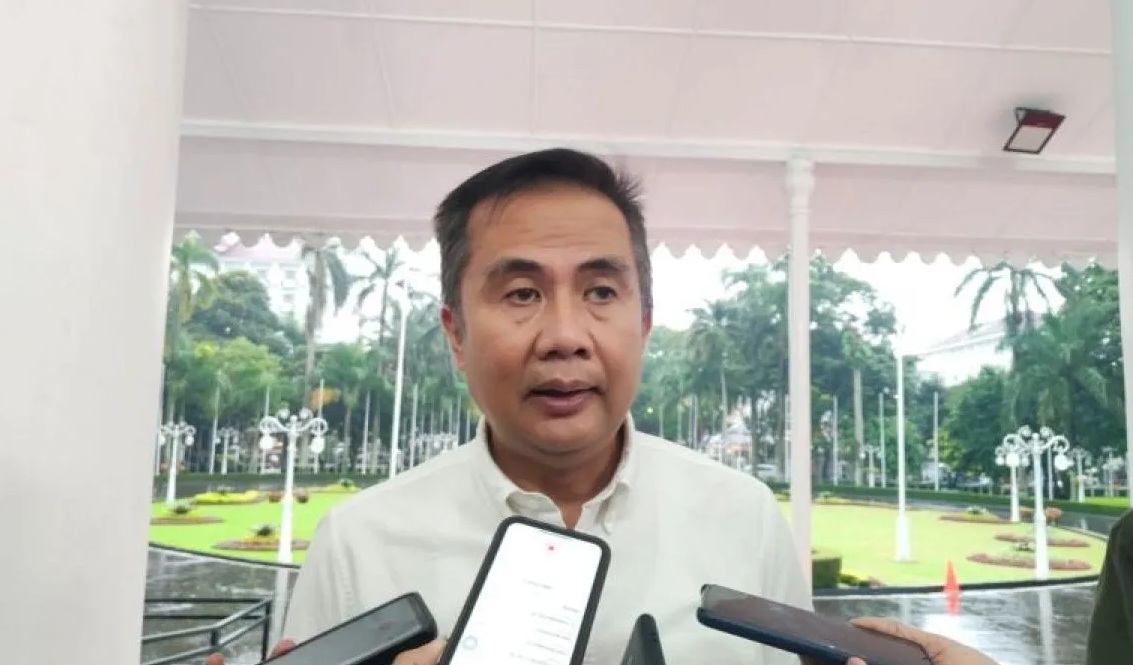 Penjabat Gubernur Jawa Barat Bey Machmudin. (Ricky Prayoga)