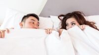 10 Manfaat Hubungan Intim Secara Rutin, Lebih Bahagia!