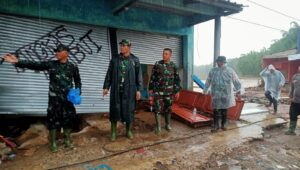 Danrem 061 Surya Kencana Pastikan Warga Terdampak Bencana Dapat Bantuan