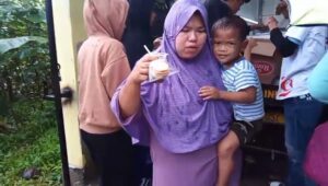 Viral, Pengungsi di Palabuhanratu Sarapan Pagi Bubur Kacang Ijo, Camat Bilang Begini