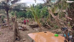 Cerita Santri Ponpes Istabroq Jayanti Diterjang Banjir Luapan Air Sungai Cimandiri, Kitab-kitab Hanyut!