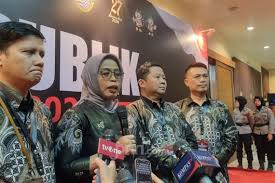 Ketua KPU Jawa Barat (Jabar) Ummi Wahyuni