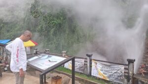 Pelajar Sukabumi di Gratiskan Berwisata ke Kawasan Wisata Air Panas Cisolok
