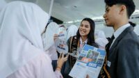 Sekretaris Disdik Jabar Membuka Edu Expo di SMAN 20 Bandung, Begini Pesan Pentingnya