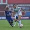 Persib Bandung mampu memenuhi ambisi mencuri tiga poin dari Stadion Soepriadi, Kota Blitar, Jawa Timur, usai mengalahkan tuan rumah Arema FC dengan skor 3-1, Jumat.