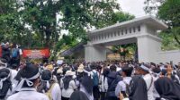 Ribuan Guru Honorer di Kabupaten Sukabumi Geruduk Gedung DPRD, Ini Tuntutannya