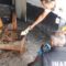 OLAH TKP : Tim inafis Polres Sukabumi Kota, saat melakukan olah TKP kebakaran rumah di Kampung/Desa Cikurutug, Kecamatan Cireunghas, Kabupaten Sukabumi pada Kamis (02/01).(FOTO : UNTUK RADAR SUKABUMI)