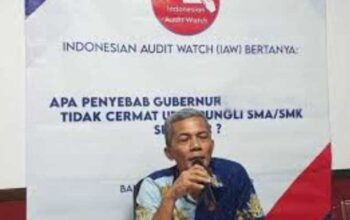Sekretaris Pendiri IAW, Iskandar Sitorus.