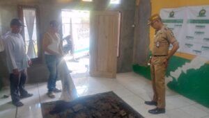 Lantai Sekolah PAUD di Simpenan Sukabumi Ambles