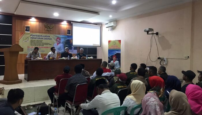 Lina Ruslinawati Sebarluaskan Perda RPPLH di Kebonpedes