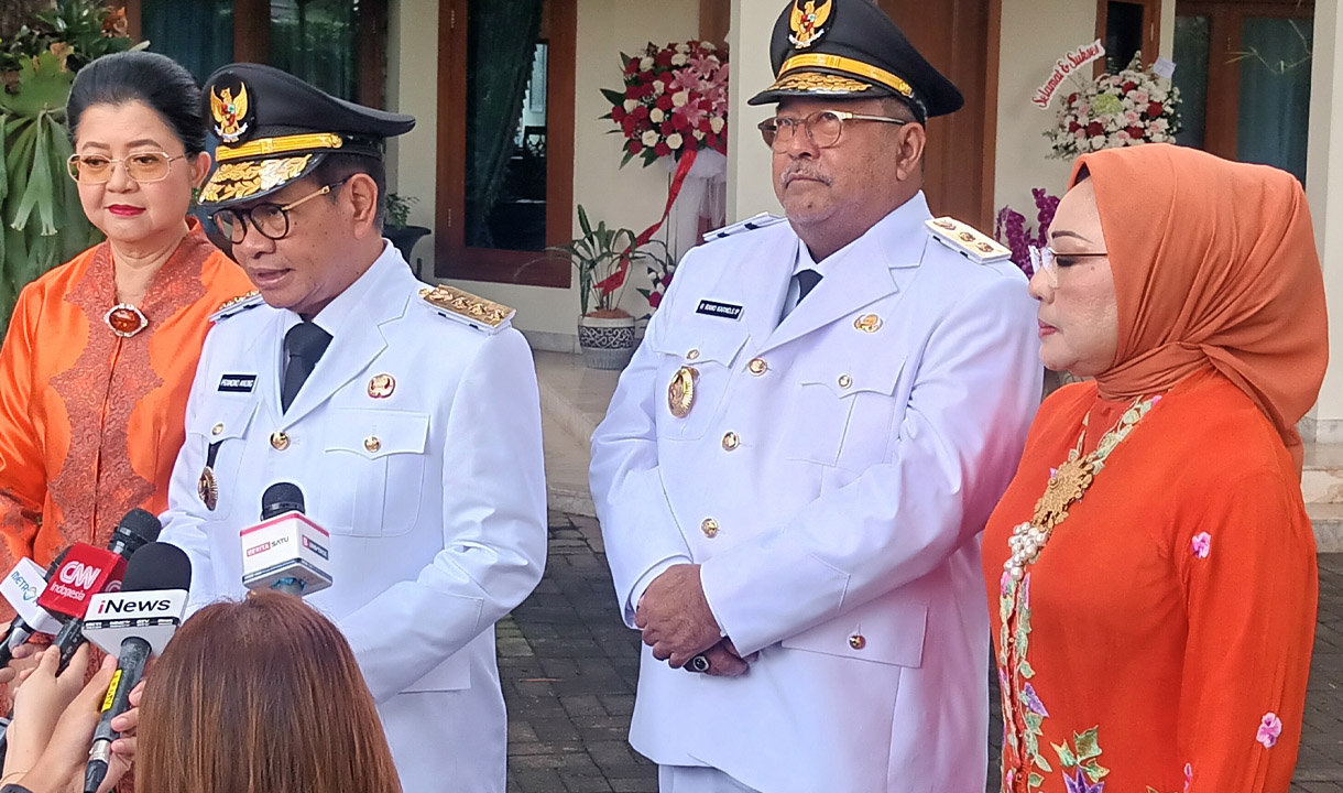 Wakil Gubernur Jakarta terpilih, Rano Karno, yang lebih akrab disapa Bang Doel, mengungkapkan bahwa dirinya menerima pembekalan khusus dari Ketua Umum Partai Demokrasi Indonesia Perjuangan (PDIP) Megawati Soekarnoputri.-fajar ilman-