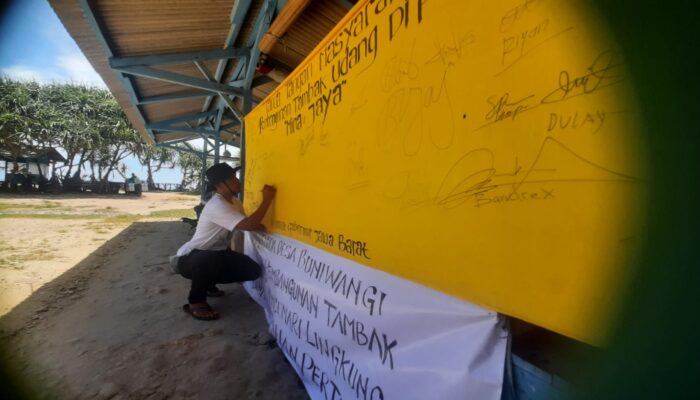 Rusak Lingkungan, Pembangunan Tambak Udang di Surade Ditolak Warga