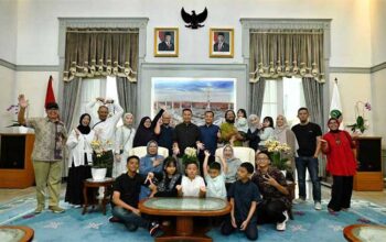 Bey Machmudin Undang Para Mantan Gubernur Jabar