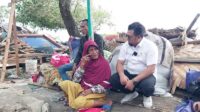 Ketua Komisi II DPRD Kabupaten Sukabumi Hamzah Gurnita Kunjungi Warga Citepus Terdampak Pembongkaran Tidak Punya Rumah