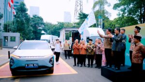 BSI Luncurkan Mobil Operasional Listrik dan Digital Carbon Tracking Pada Milad ke-4