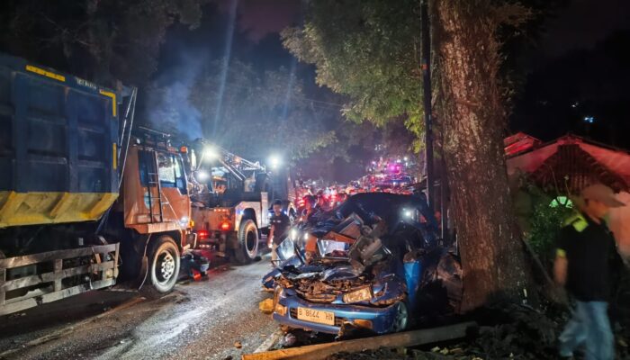 Kronologis Truk Timpa Mobil di Palabuhanratu, Polisi: Rem Blong, Korban 9 orang, 4 Meninggal 