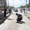 Polisi melakukan pemeriksaan pasca kecelakaan truk pengangkut Aqua di tol Jagorawi. (Foto : Sofyansyah/ Radar Bogor)