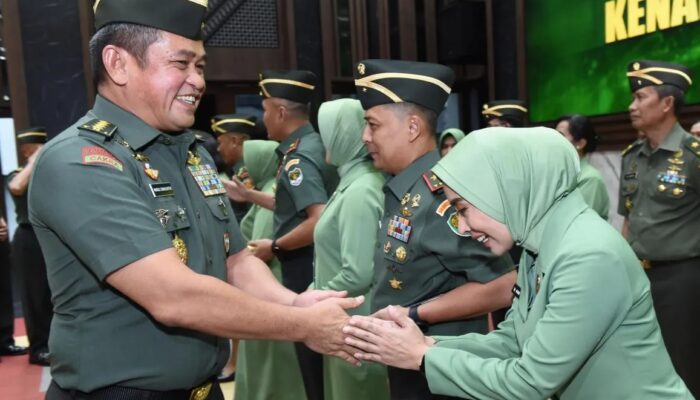 Daftar Nama 18 Pati TNI AD Naik Pangkat