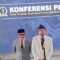Gubernur Jawa Barat Dedi Mulyadi dan Ketua DPRD Jawa Barat Buky Wibawa Karya Guna memberikan keterangan di Gedung DPRD Jabar, Bandung, Jumat (21/2/2025). (Ricky Prayoga)