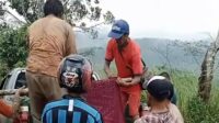 Detik-detik Empat Petani Sukabumi Tersambar Petir, Dua Tewas, Dua Kritis