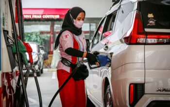 LAYANAN PRIMA: Pertamina Patra Niaga Subholding Commercial & Trading PT Pertamina (Persero) menegaskan tidak ada pengoplosan Bahan Bakar Minyak (BBM) Pertamax. Kualitas Pertamax dipastikan sesuai dengan spesifikasi yang ditetapkan pemerintah yakni RON 92. (ist)