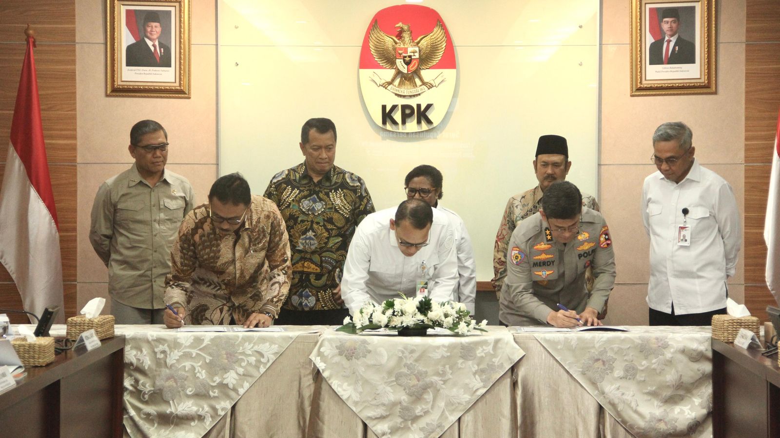 Kementerian Agraria dan Tata Ruang/Badan Pertanahan Nasional (ATR/BPN) menegaskan komitmennya dalam mencegah tindak pidana korupsi di seluruh jajaran, dari tingkat pusat
