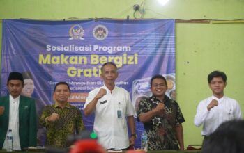 Pemerintah melalui Komisi IX DPR RI dan Badan Gizi Nasional (BGN) terus menggalakkan program Makan Bergizi Gratis (MBG) di berbagai daerah. Kali ini, giliran warga Cikembar