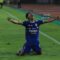 Penyerang Persib Bandung Beckham Putra dan David Da Silva melakukan Selebrasi Gol usai mencetak Gol