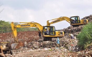 TPA CIKUNDUL: Kondisi TPA Cikundul di Kecamatan Lembursitu, Kota Sukabumi, belum lama ini. 