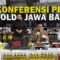 Kabid Humas Polda Jabar Kombes Pol Jules Abraham Abast saat mengungkap kasus peredaran MinyaKita tidak sesuai takaran, pada konferensi pers di Mapolda Jabar, Kota Bandung, Senin (10/3/2025).