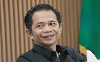Bupati Purwakarta Om Zein