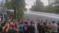 Demo Mahasiswa di DPRD Kota Sukabumi Berujung Ricuh, 10 Orang Diamankan